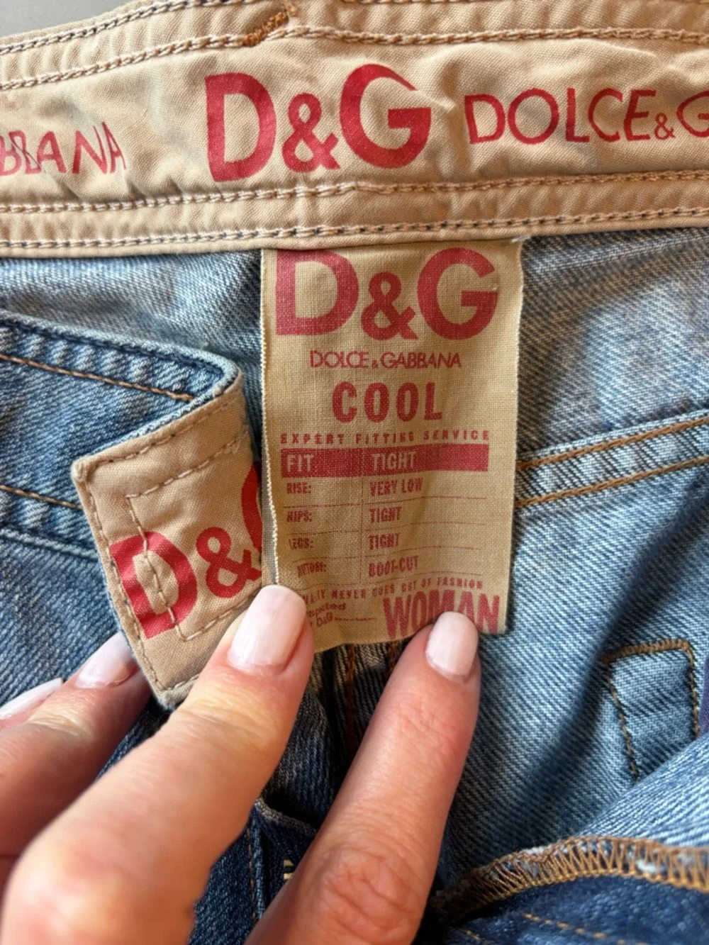 Dolce & Gabbana Light Wash Flare Jeans - Picture 3 of 6